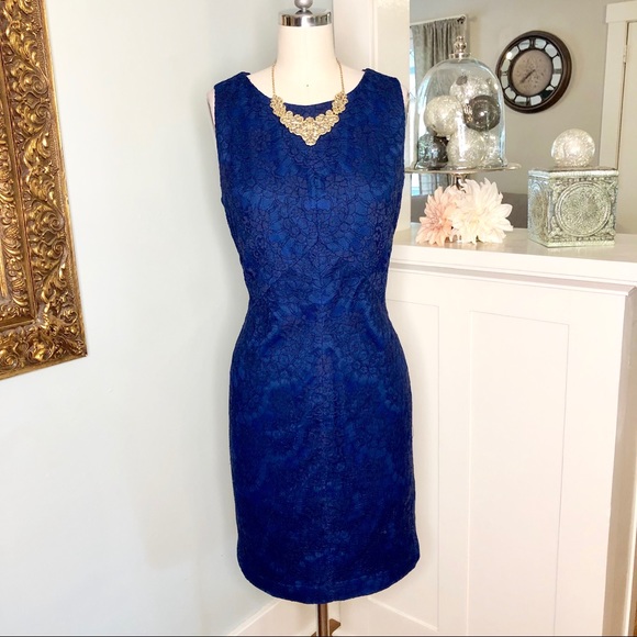 Vince Camuto Dresses & Skirts - Vince Camuto Blue Lace Cocktail Party Sheath Dress